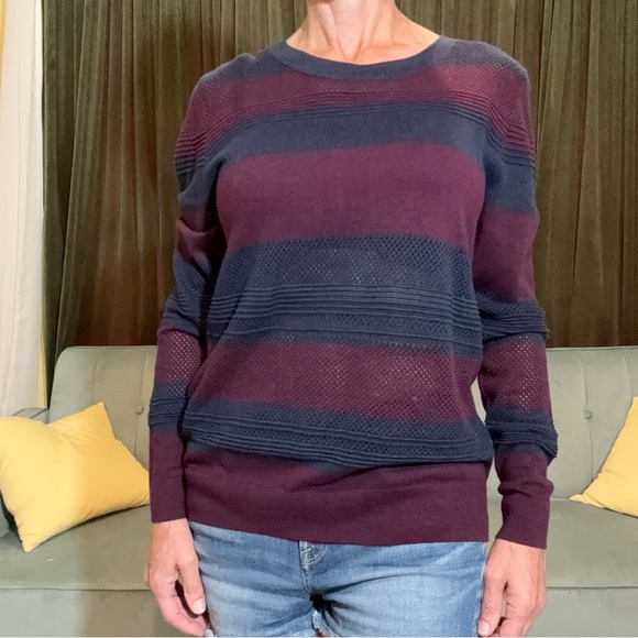 Market & Spruce Burgundy And Navy Stripe Loose Weave Sweater NWT - Picture 1 of 3